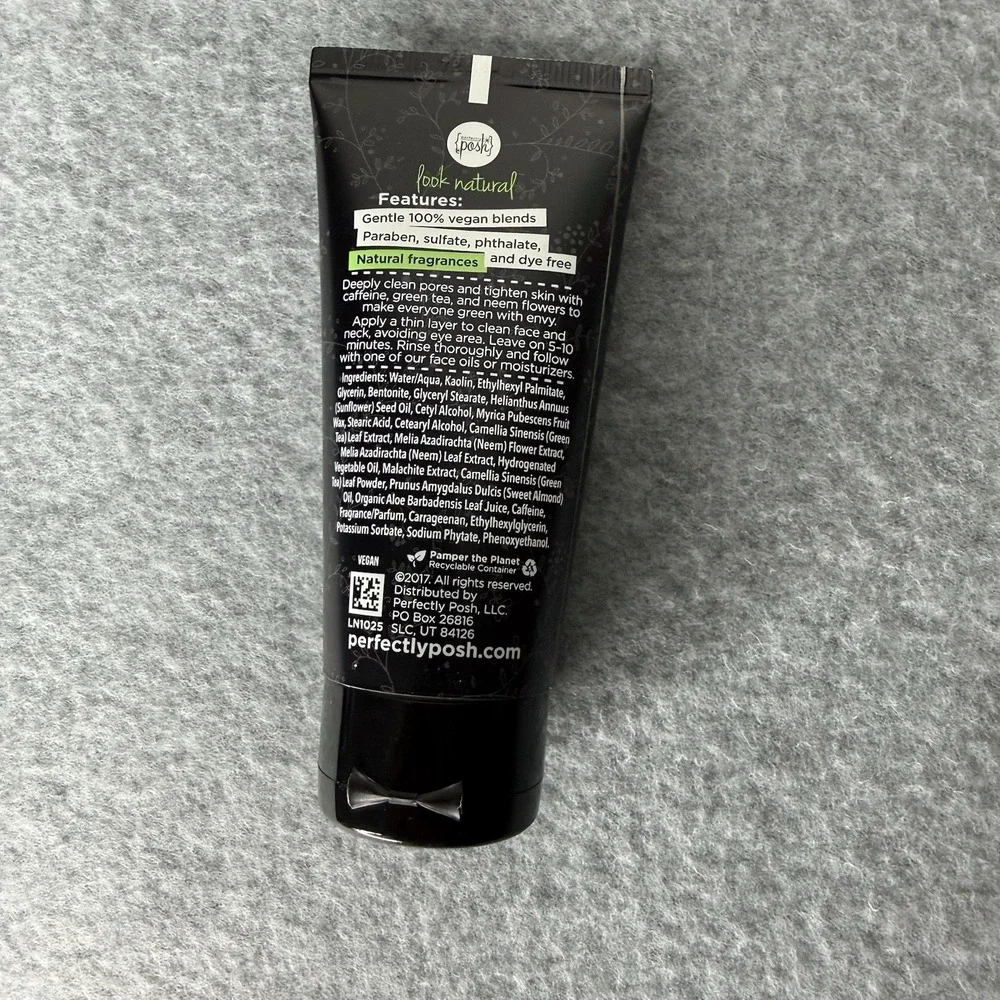 Perfectly Posh Bundle BFF Exfoliating Face Wash, Masks Skin Resetting Two In One